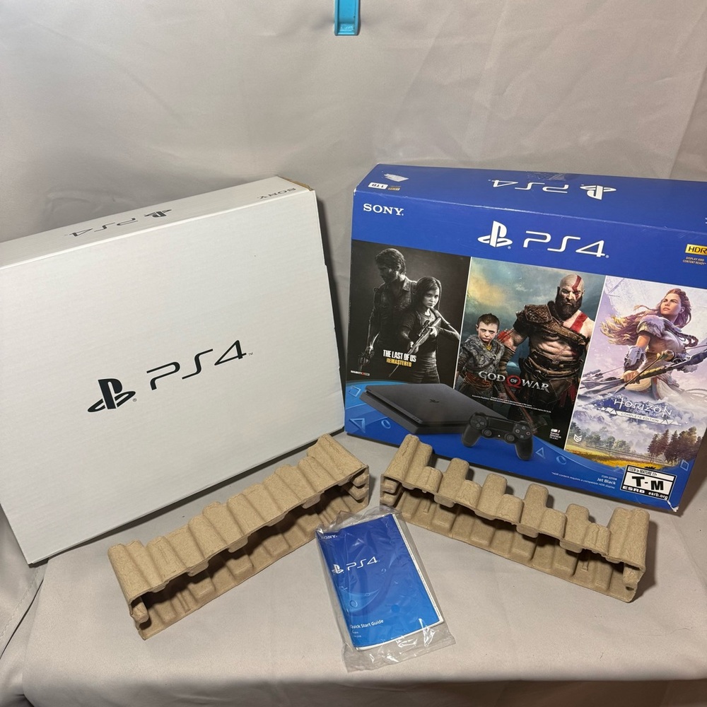 Sony Playstation 4 (PS4) Special Edition Console Case EMPTY Box w/ Inserts ONLY